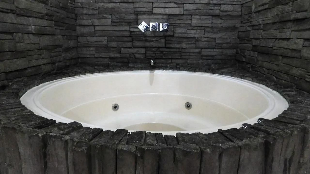 Hotel Kong Medellin