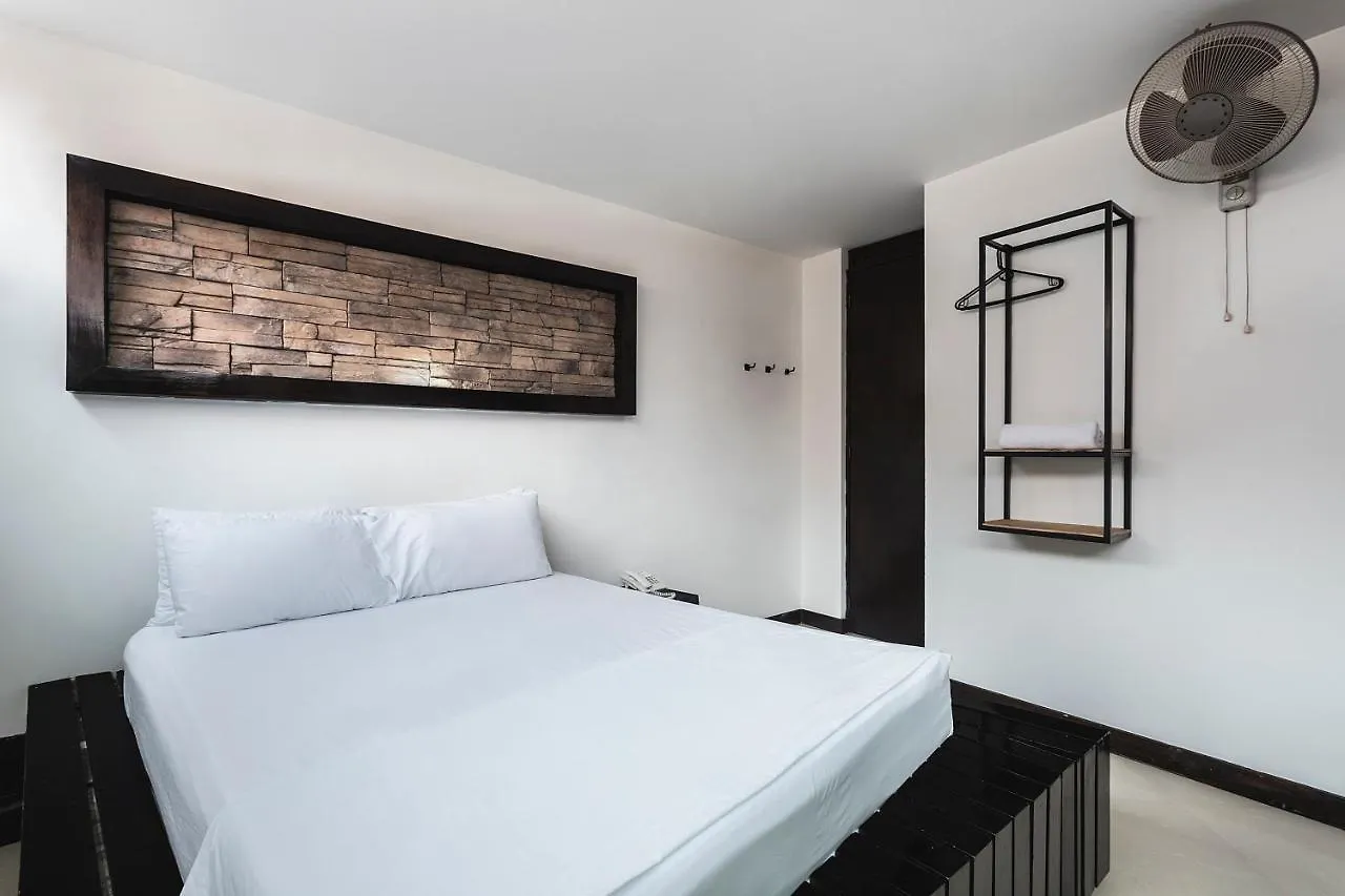 Hotel Kong Medellin 2*,